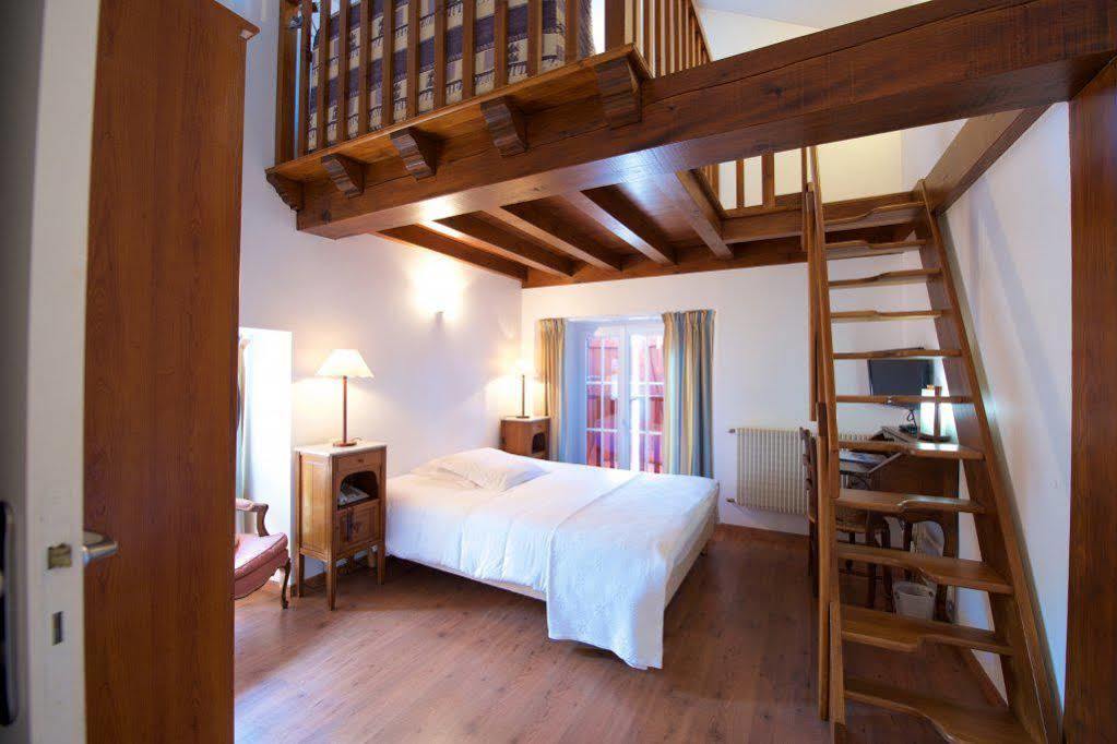 Auberge Chez Tante Ursule كامبو-لي-بان المظهر الخارجي الصورة