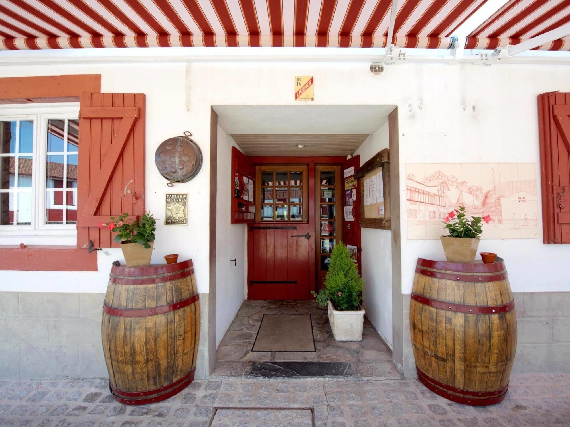 Auberge Chez Tante Ursule كامبو-لي-بان المظهر الخارجي الصورة